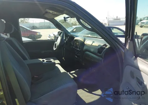 2003 Toyota Tundra Sr5 V8 z USA, uszkodzony, nr VIN 5TBRT34143S434127